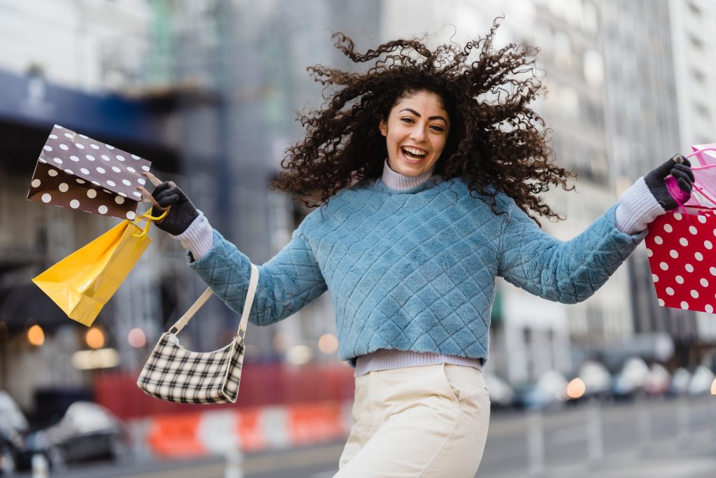 Amazon Holiday Sale 2021 - Reach Amazon Sellers in No Time & Double your Sales 2 Amazon Holiday Sales 2021